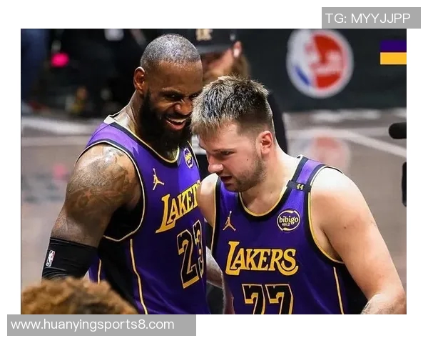 2017年火箭与湖人激战回顾：星光璀璨的对决与传奇时刻